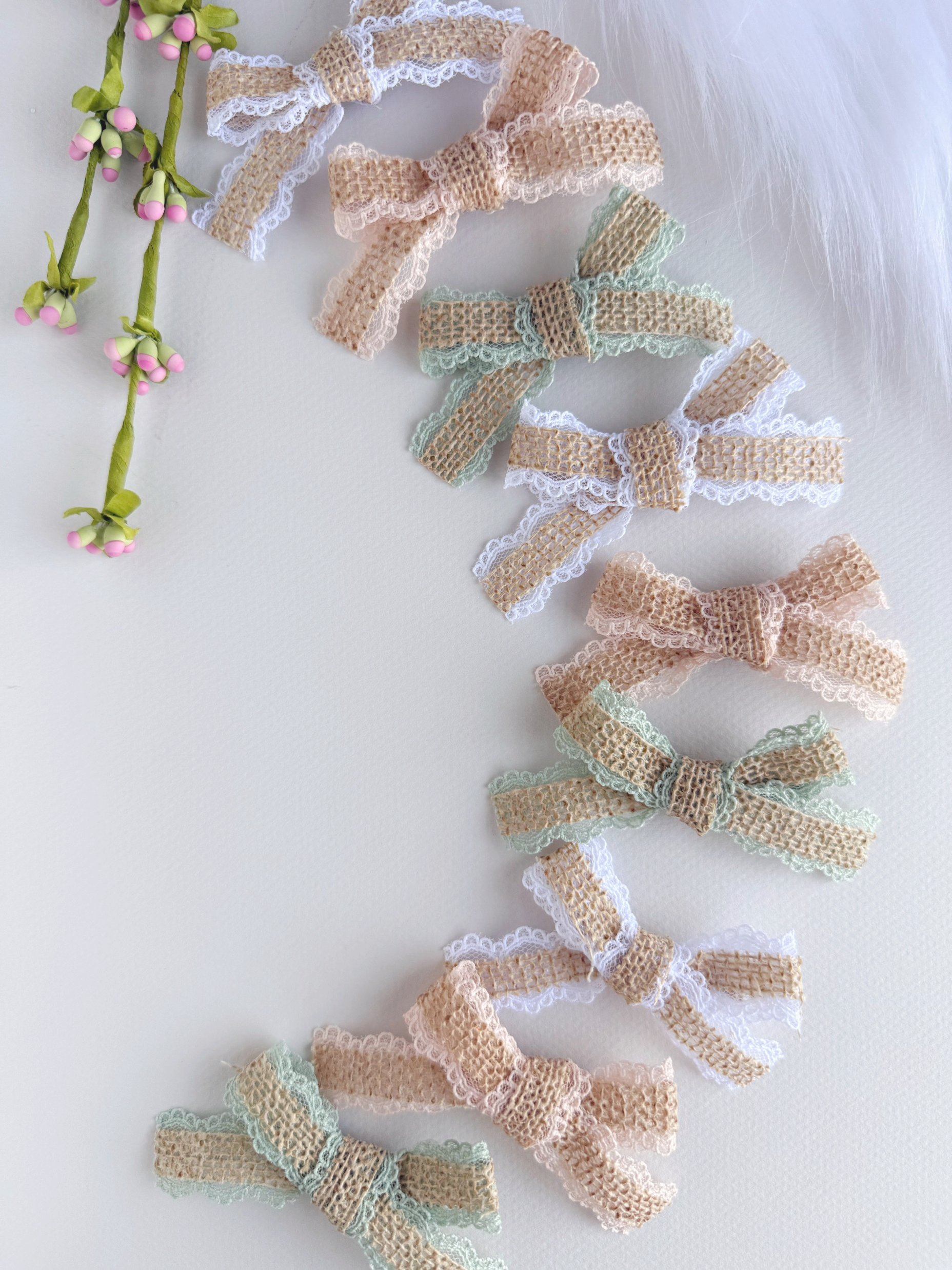 Set de lazos de Yute y encaje